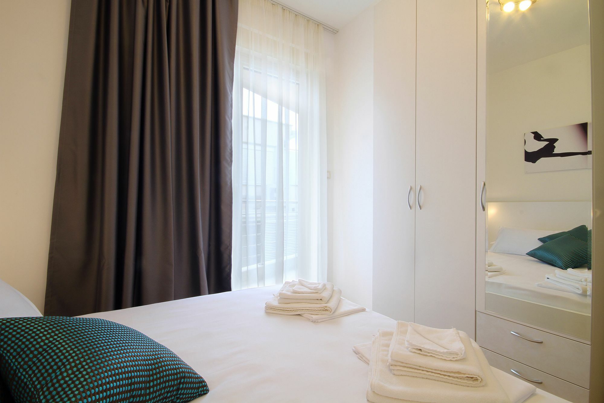 Sarap Apartments บุดวา ภายนอก รูปภาพ