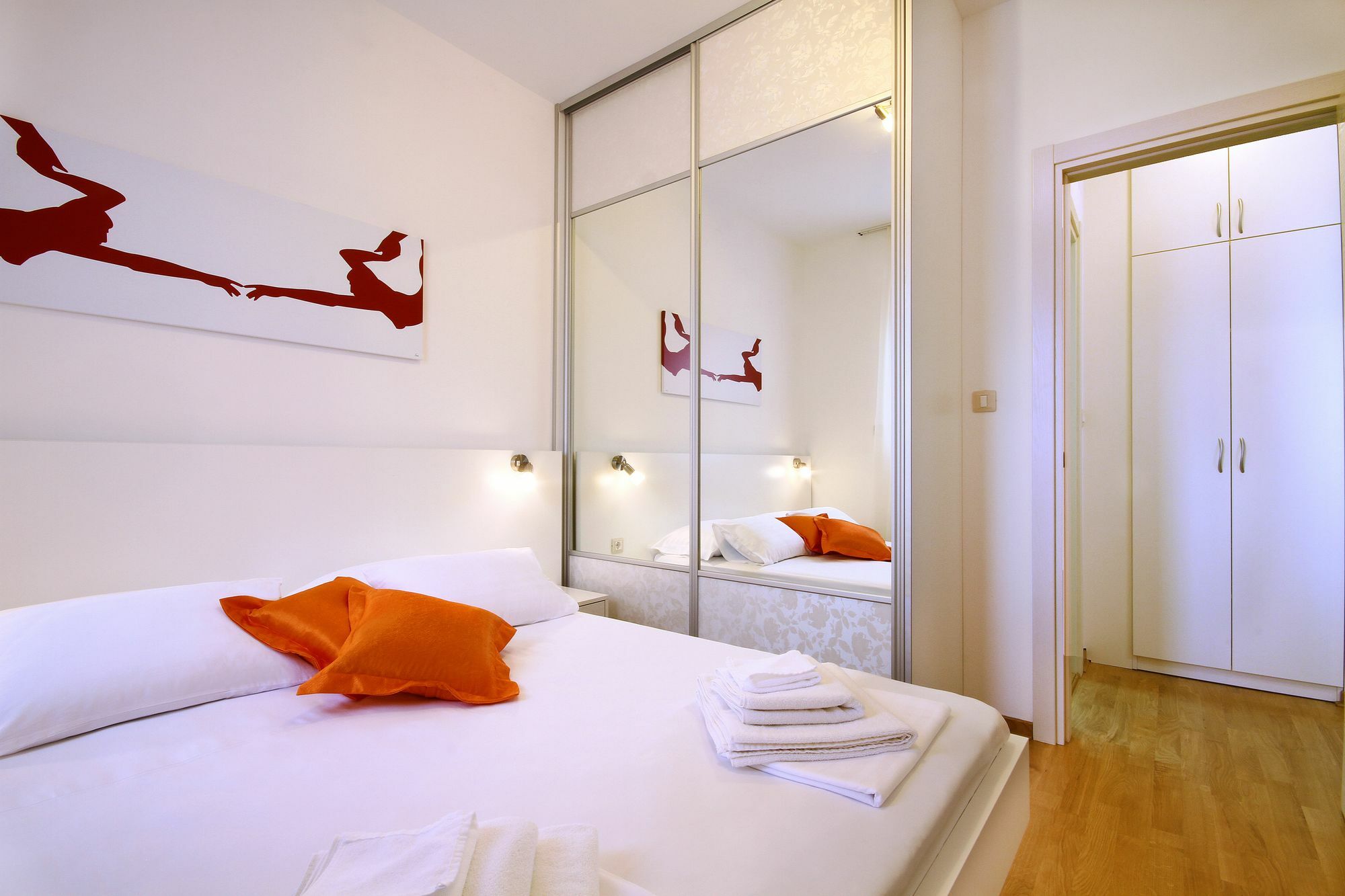 Sarap Apartments บุดวา ภายนอก รูปภาพ